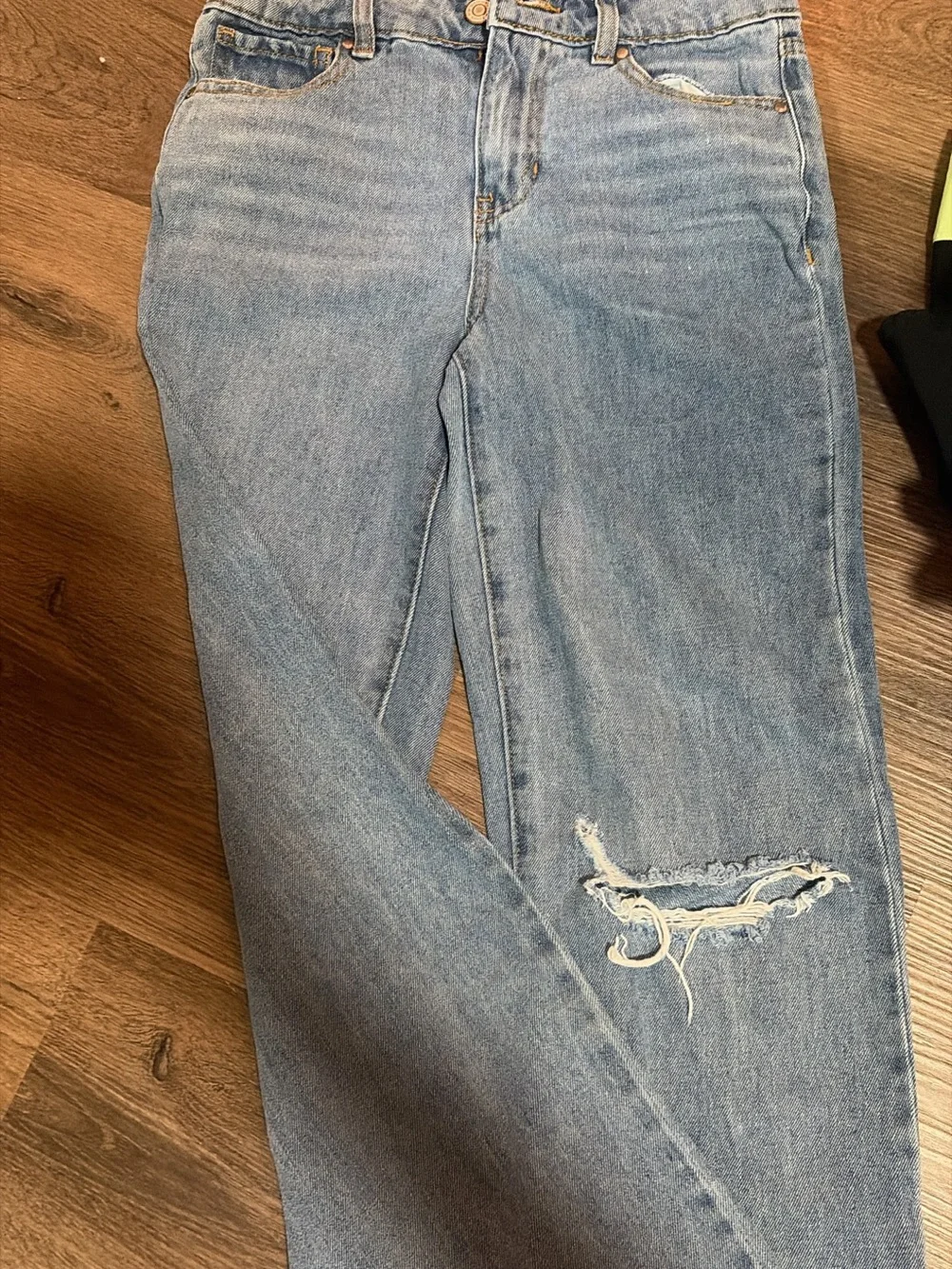 Light Wash Distressed Skinny Jeans